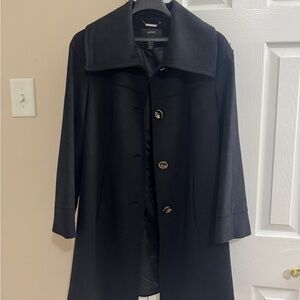 Alfani Women’s Wool Coat
Size 8